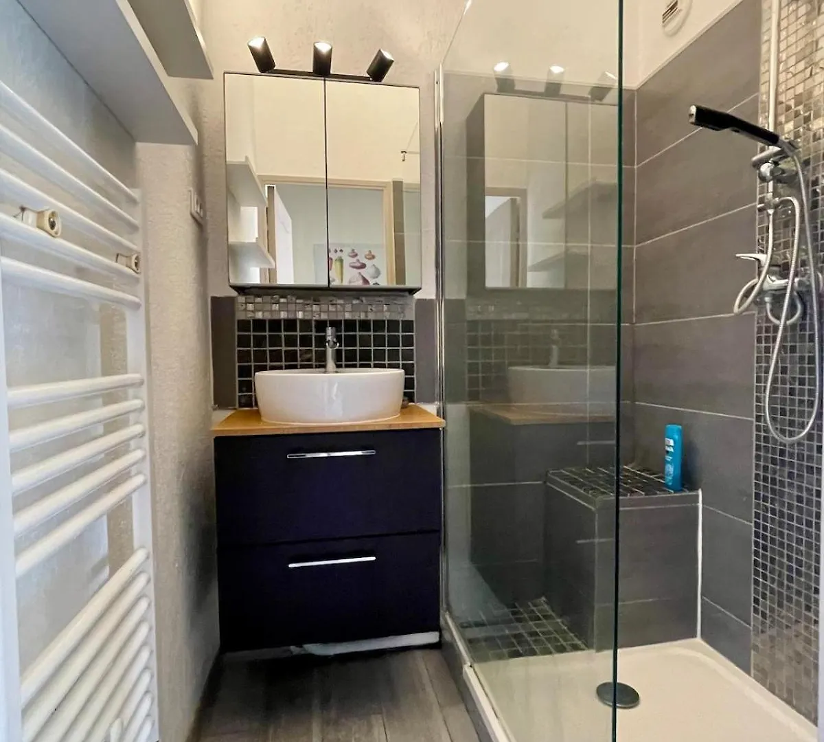 Appartement A 500M De La Mer Sausset-les-Pins Apartment